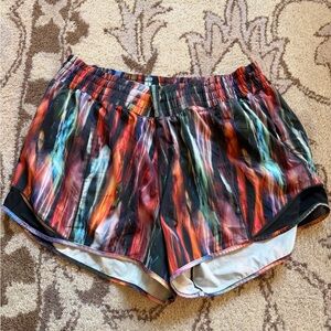 Lululemon Women's Multicolor Athletic Shorts